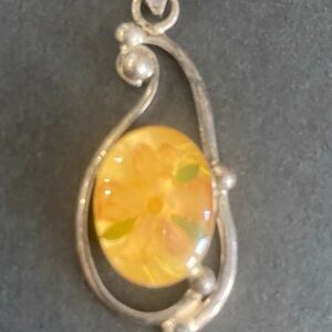 Vintage 925 Artisan Silver Floral Pendant Made in Mexico